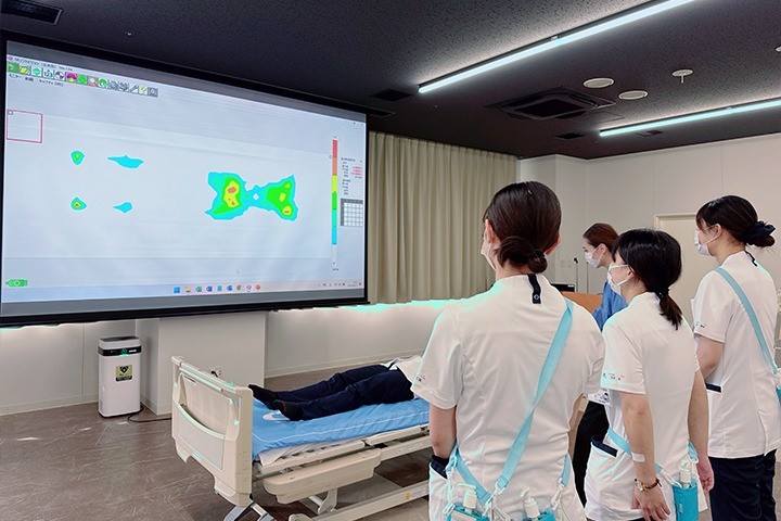 第528話　2025年度新人看護研修～褥瘡予防と体圧測定体験！～