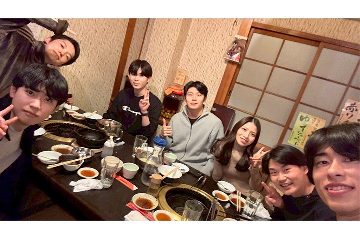 恒例の誕生日会